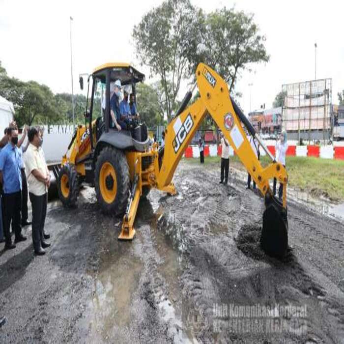 Laluan Persekutuan 50 Batu Pahat Ayer Hitam